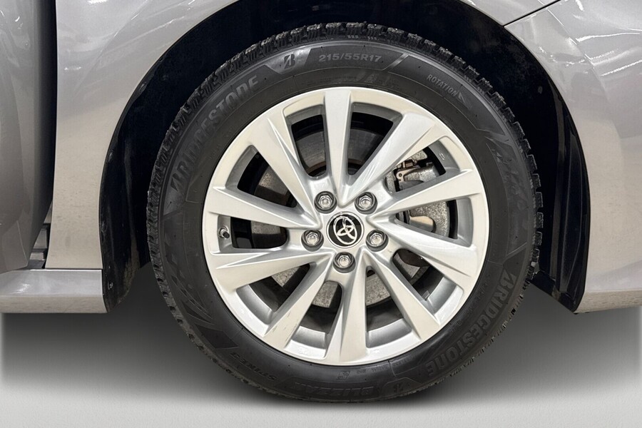 Toyota Camry vaihtoauto