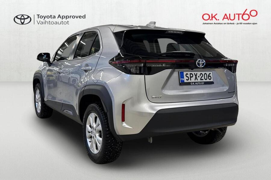 Toyota Yaris Cross vaihtoauto