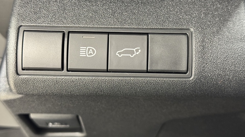 Toyota bZ4X vaihtoauto