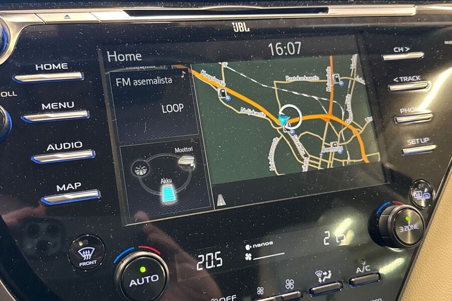 Toyota Camry vaihtoauto