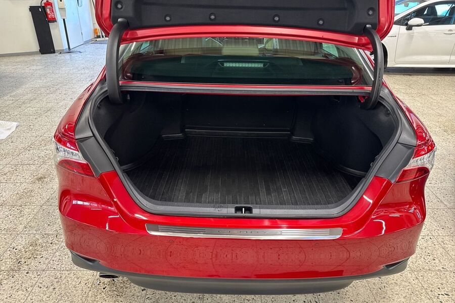 Toyota Camry vaihtoauto