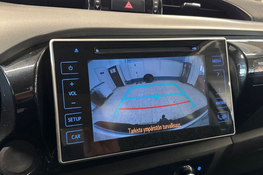 Toyota Hilux vaihtoauto