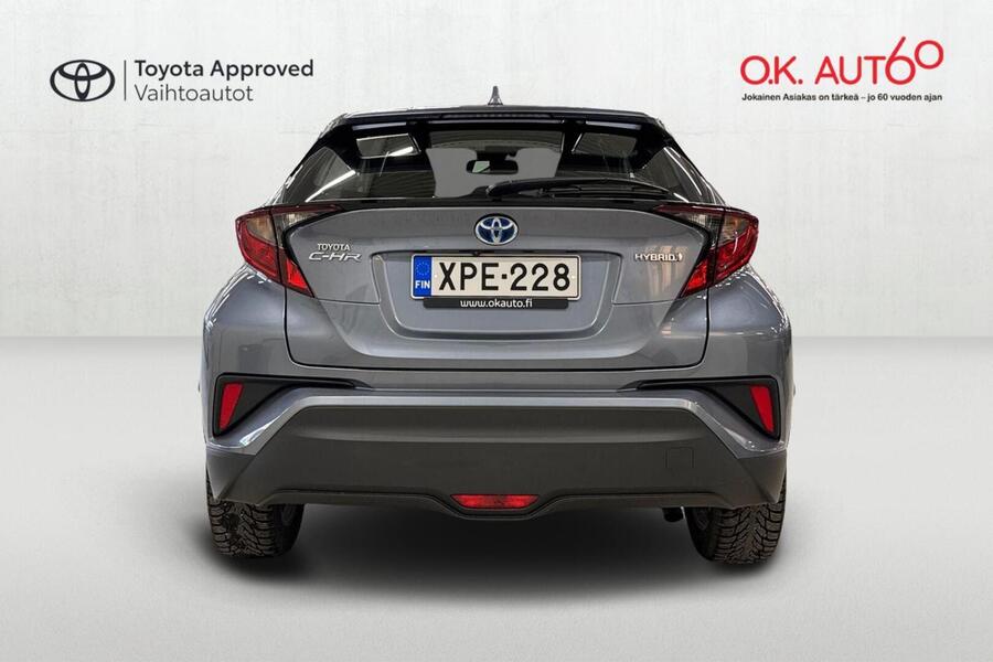 Toyota C-HR vaihtoauto