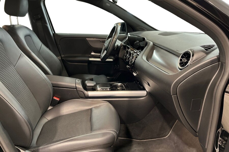 Mercedes-Benz GLA vaihtoauto