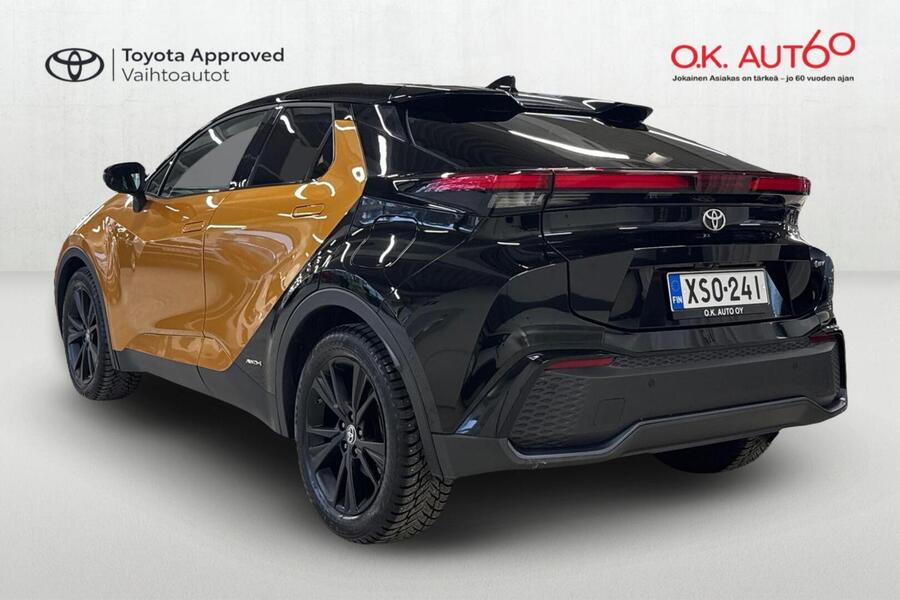 Toyota C-HR vaihtoauto