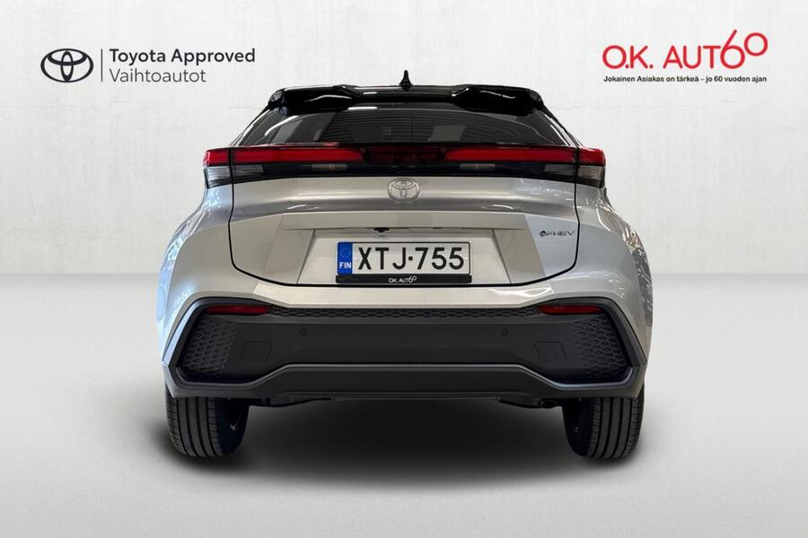 Toyota C-HR vaihtoauto