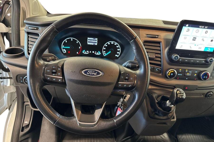 Ford Transit Custom vaihtoauto