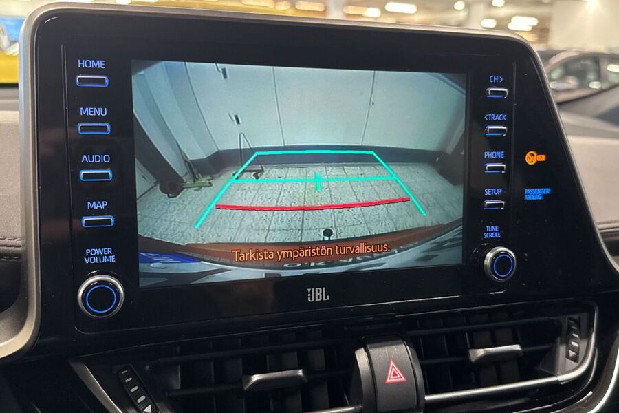 Toyota C-HR vaihtoauto