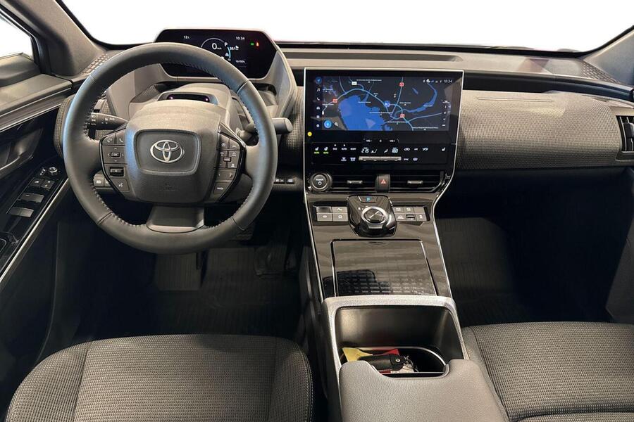 Toyota bZ4X vaihtoauto