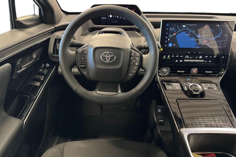 Toyota bZ4X vaihtoauto