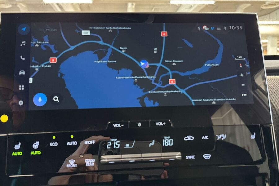 Toyota bZ4X vaihtoauto