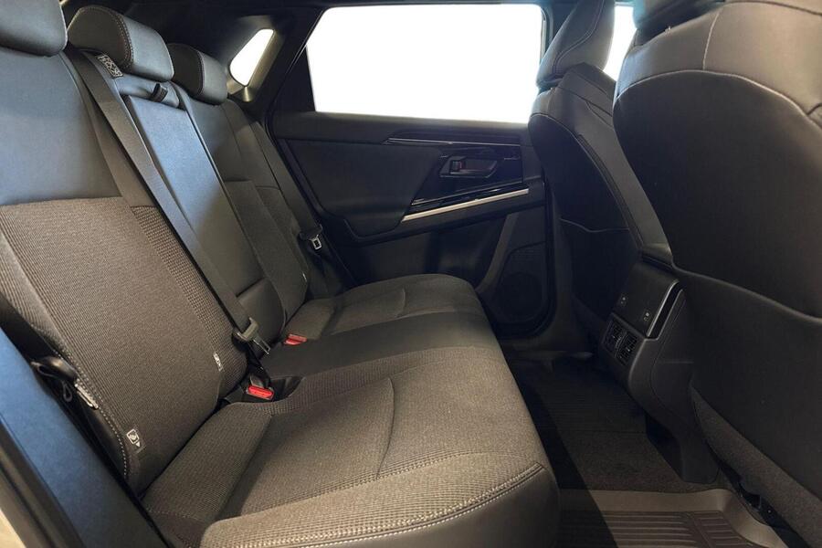 Toyota bZ4X vaihtoauto