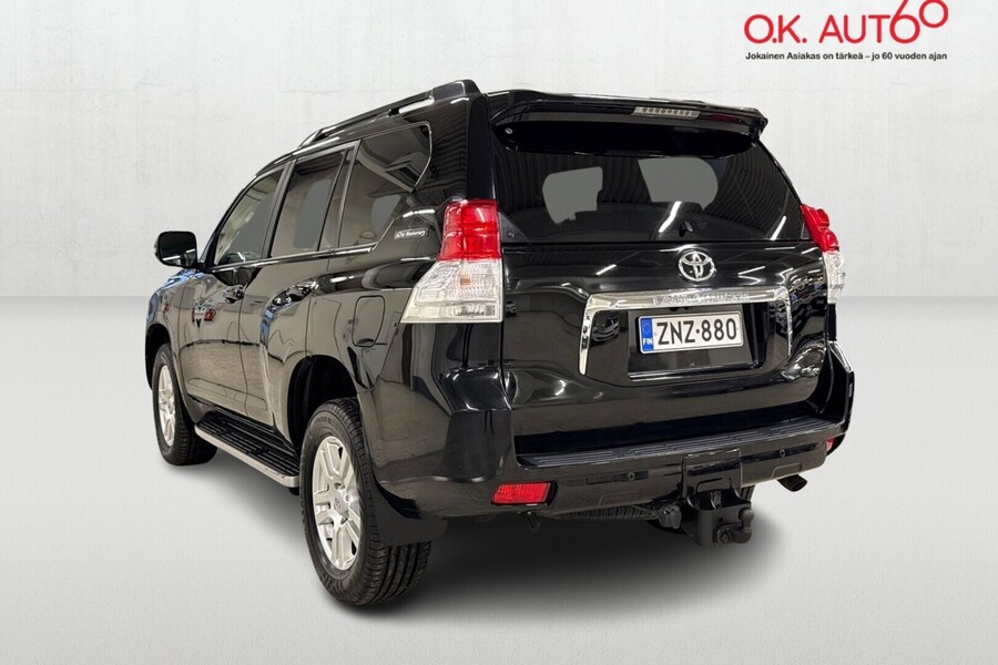 Toyota Land Cruiser vaihtoauto