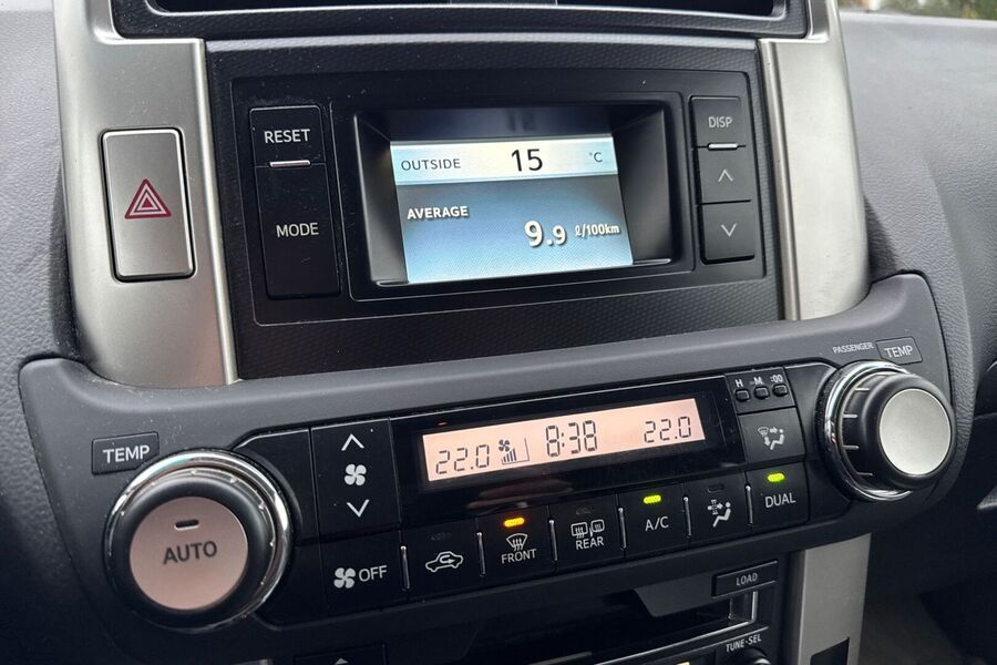 Toyota Land Cruiser vaihtoauto