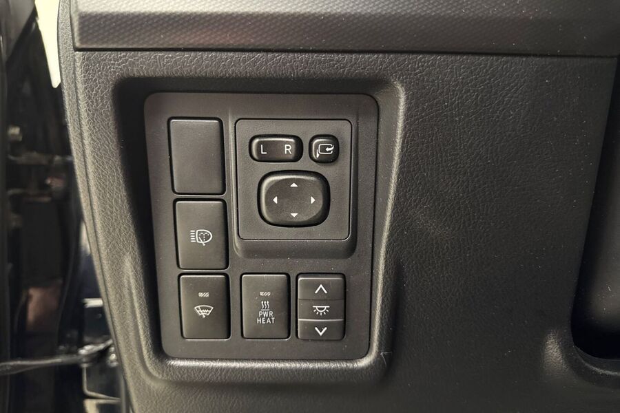 Toyota Land Cruiser vaihtoauto