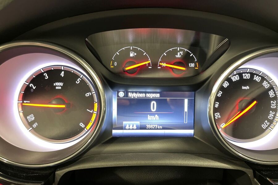 Opel Astra vaihtoauto