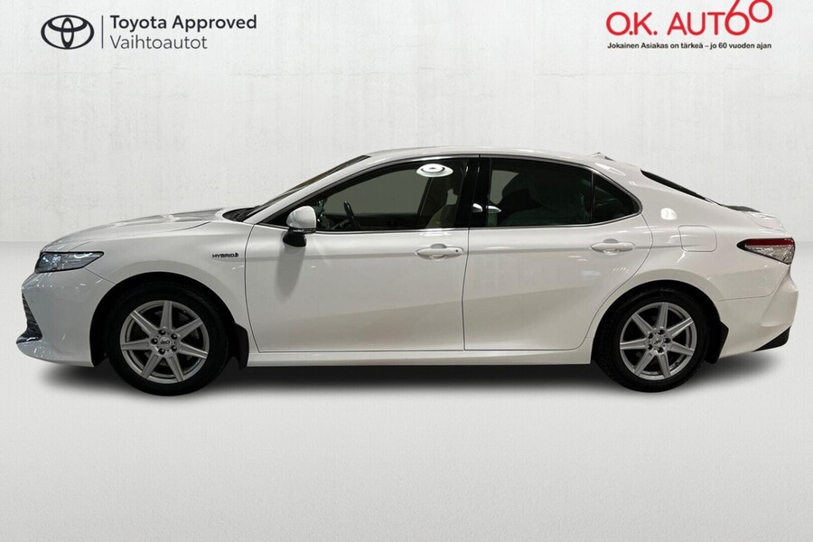 Toyota Camry vaihtoauto