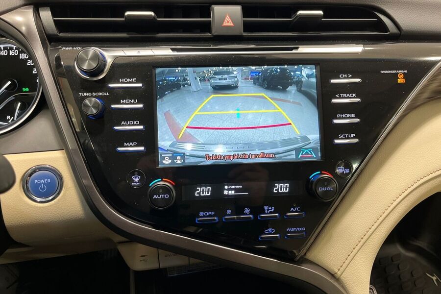 Toyota Camry vaihtoauto