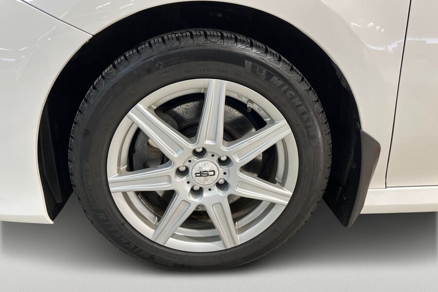 Toyota Camry vaihtoauto