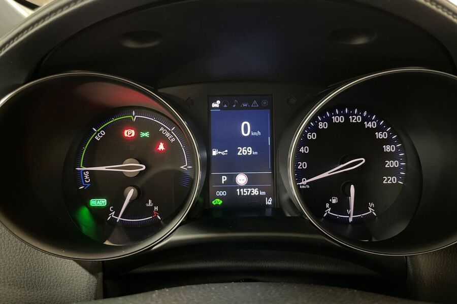 Toyota C-HR vaihtoauto