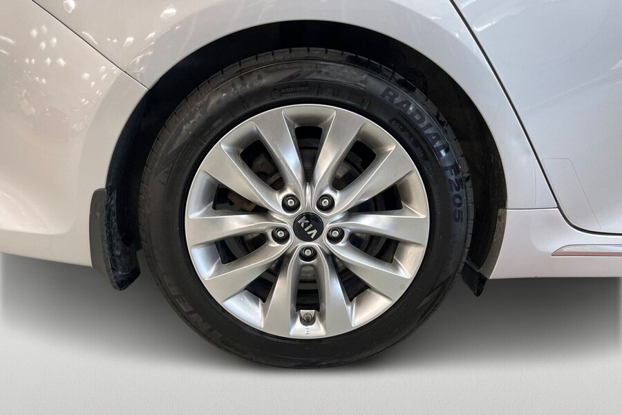 Kia Optima vaihtoauto