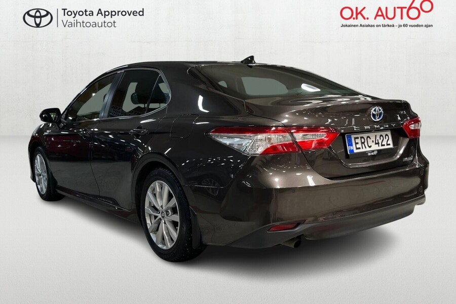 Toyota Camry vaihtoauto