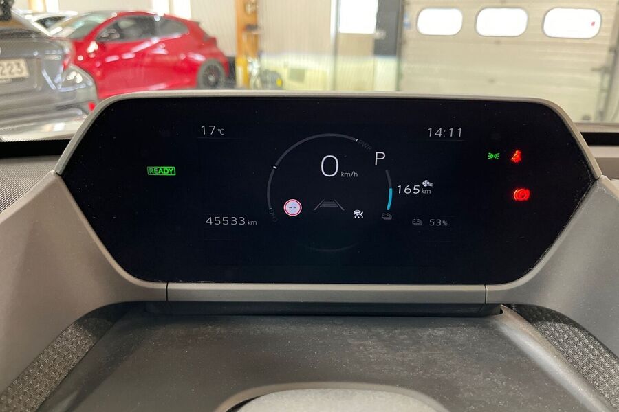 Toyota bZ4X vaihtoauto