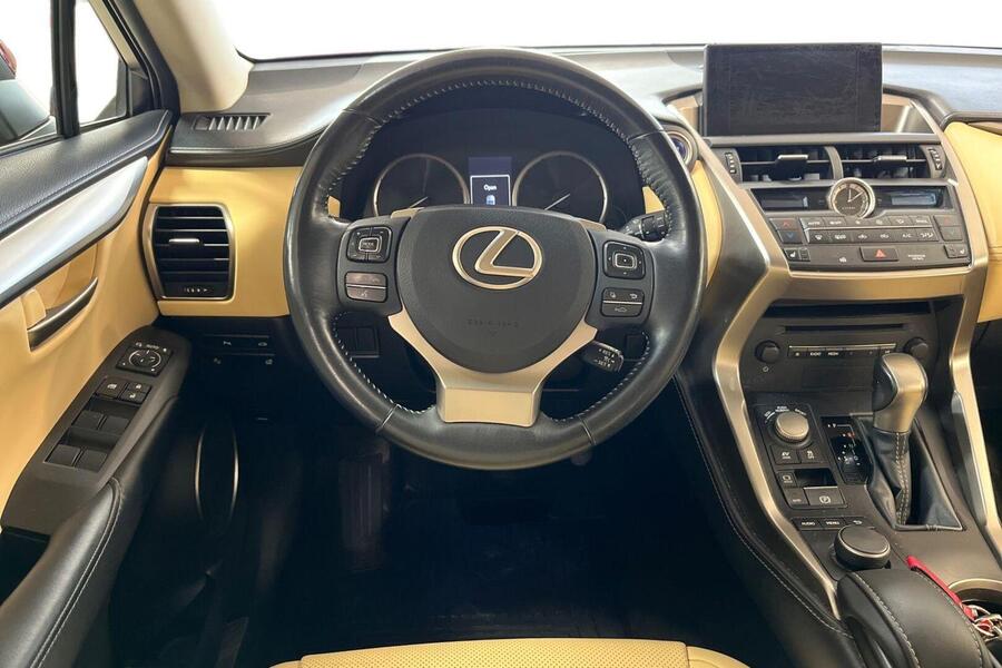 Lexus NX vaihtoauto