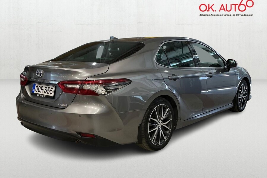 Toyota Camry vaihtoauto