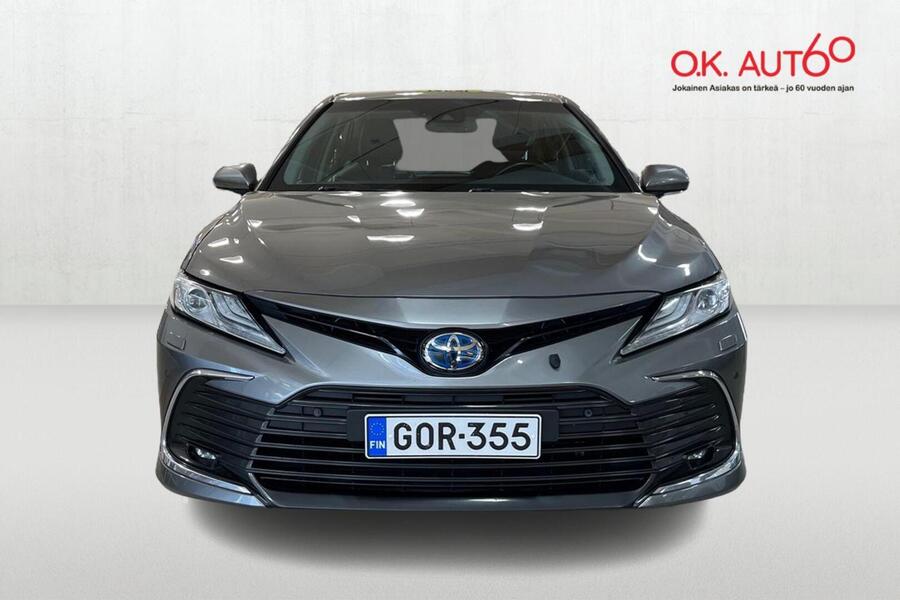 Toyota Camry vaihtoauto