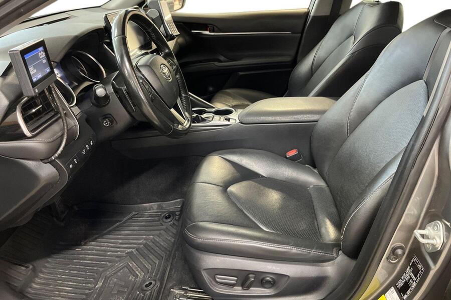 Toyota Camry vaihtoauto