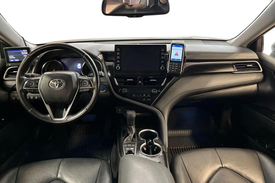 Toyota Camry vaihtoauto