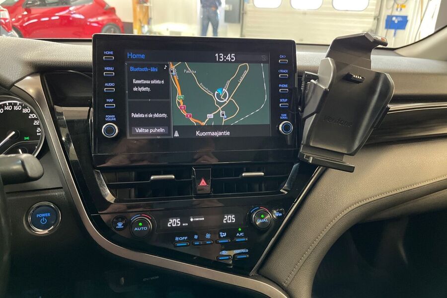 Toyota Camry vaihtoauto