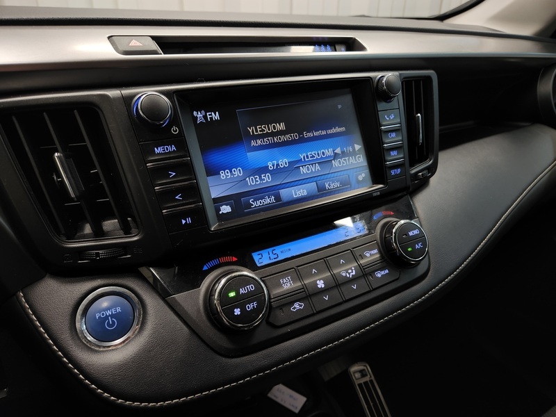 Toyota RAV4 vaihtoauto