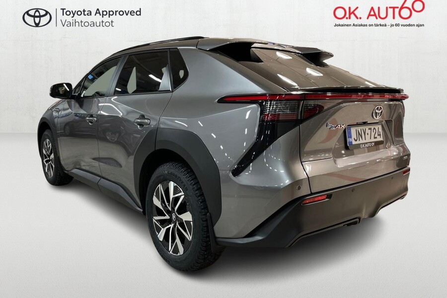 Toyota bZ4X vaihtoauto