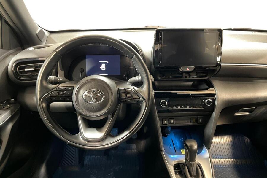 Toyota Yaris Cross vaihtoauto