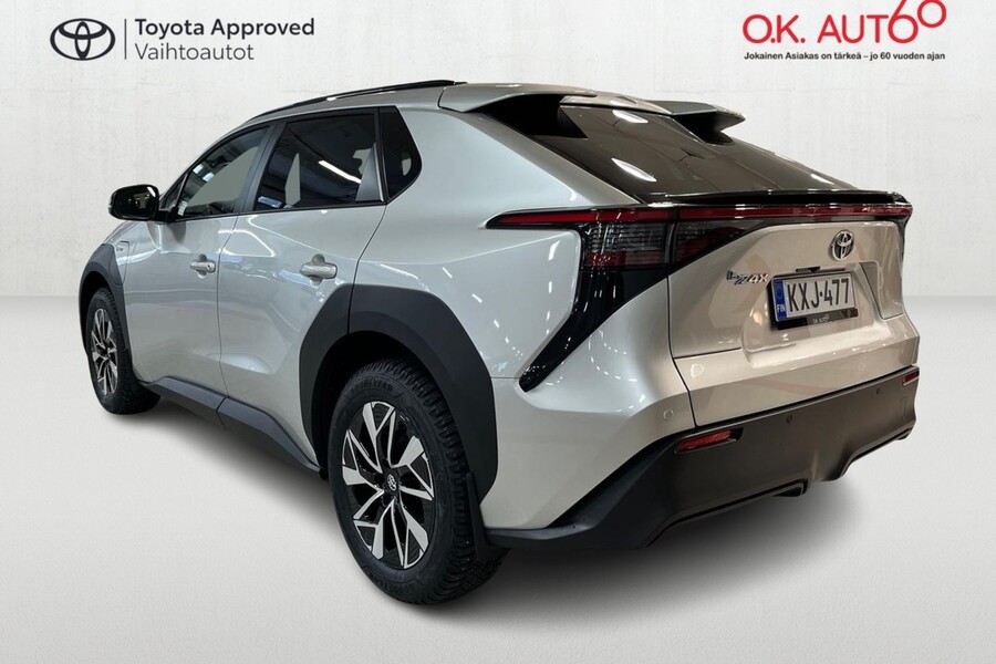 Toyota bZ4X vaihtoauto