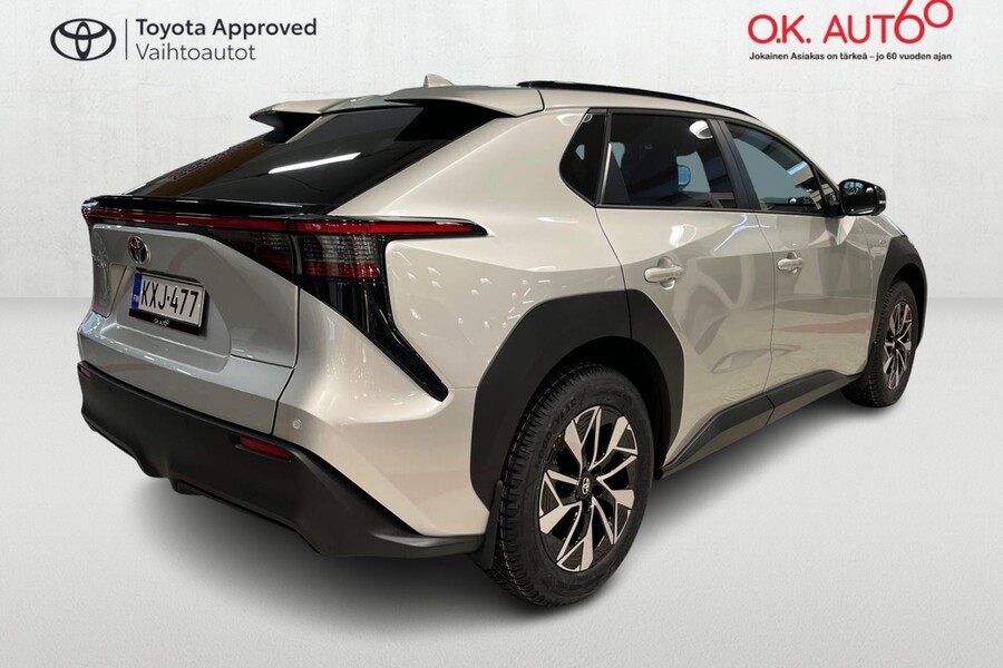 Toyota bZ4X vaihtoauto