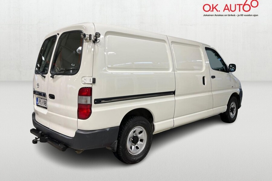 Toyota Hiace vaihtoauto