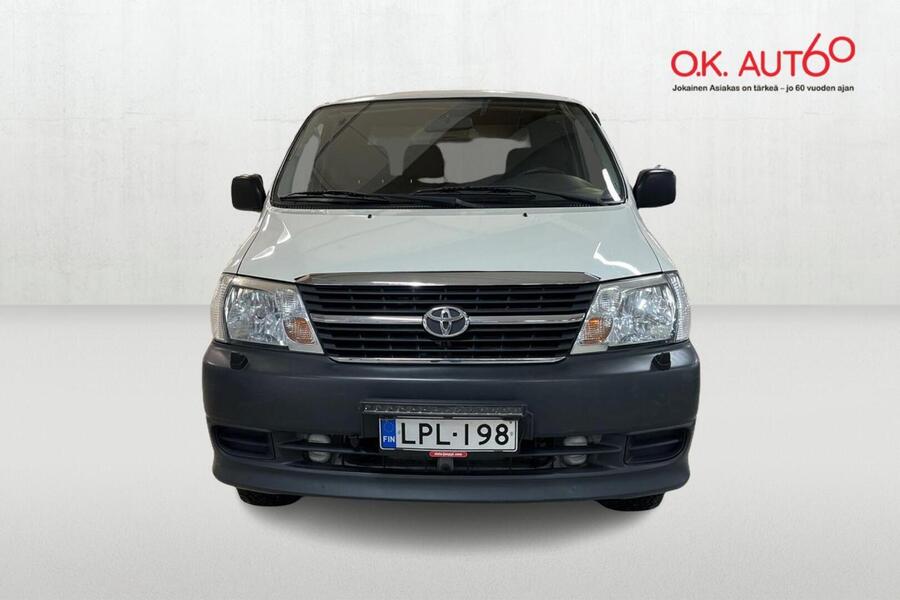 Toyota Hiace vaihtoauto