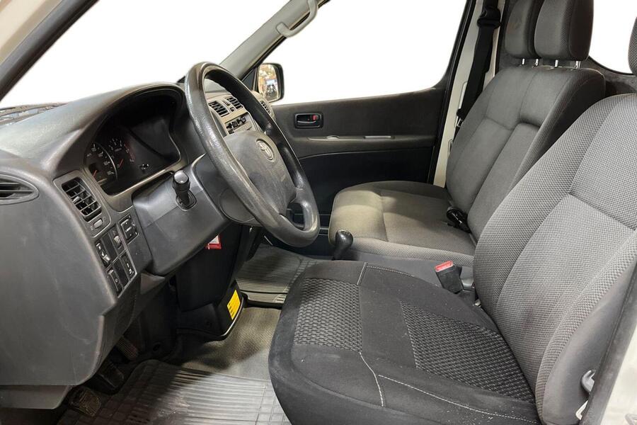 Toyota Hiace vaihtoauto