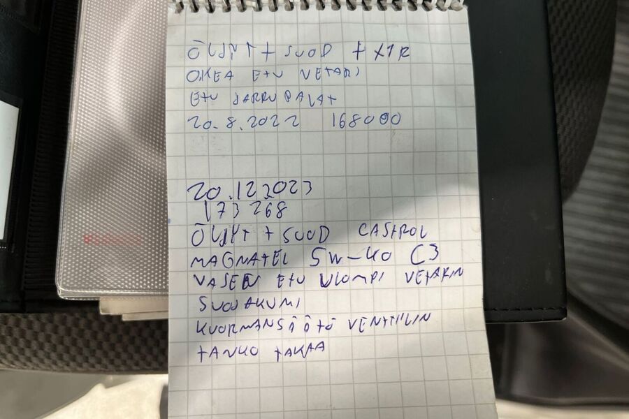 Toyota Hiace vaihtoauto