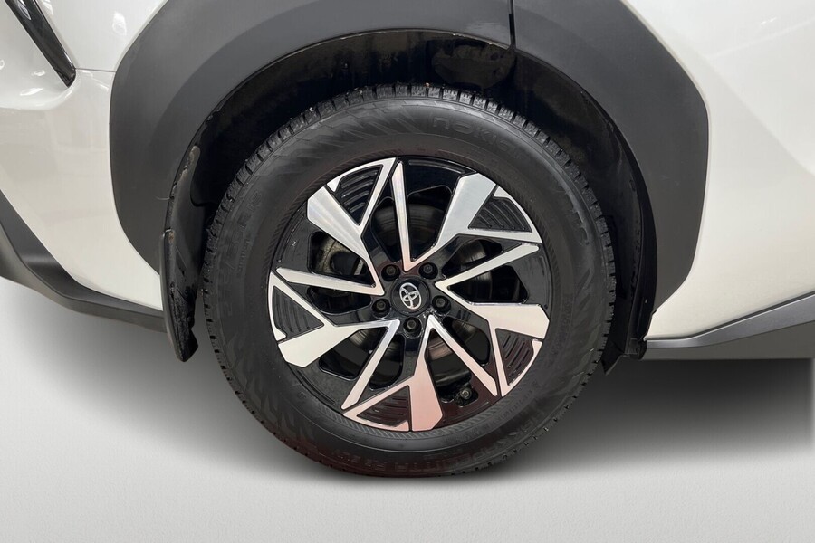 Toyota bZ4X vaihtoauto