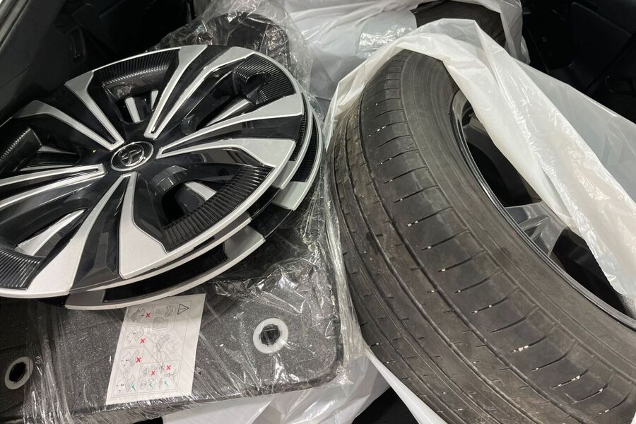 Toyota bZ4X vaihtoauto