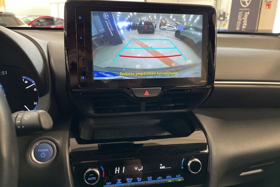 Toyota Yaris Cross vaihtoauto