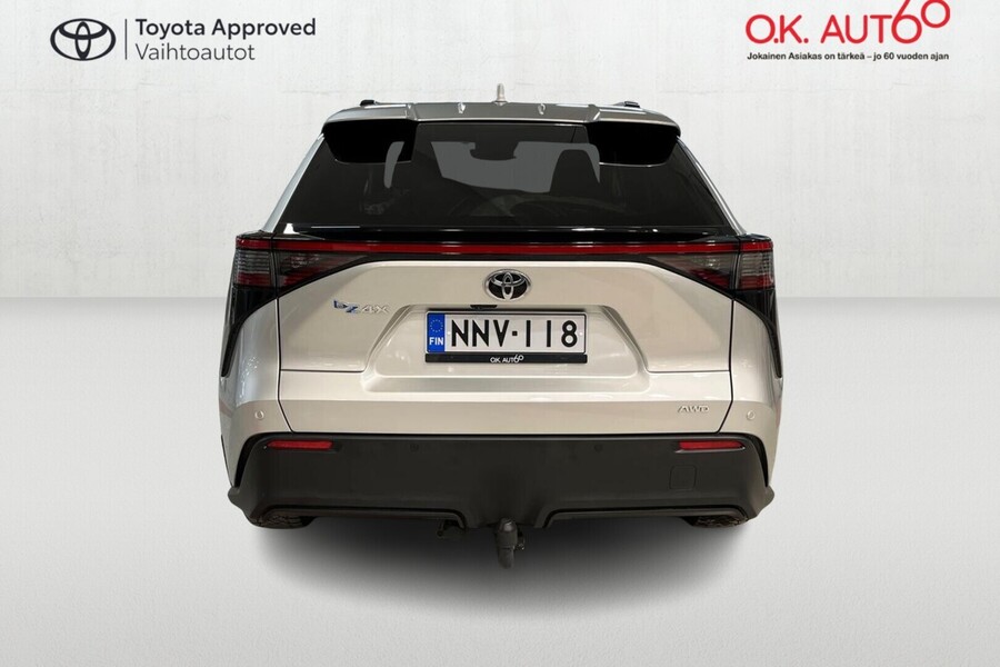 Toyota bZ4X vaihtoauto