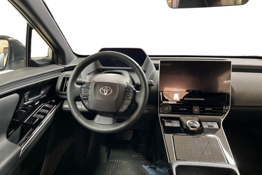 Toyota bZ4X vaihtoauto