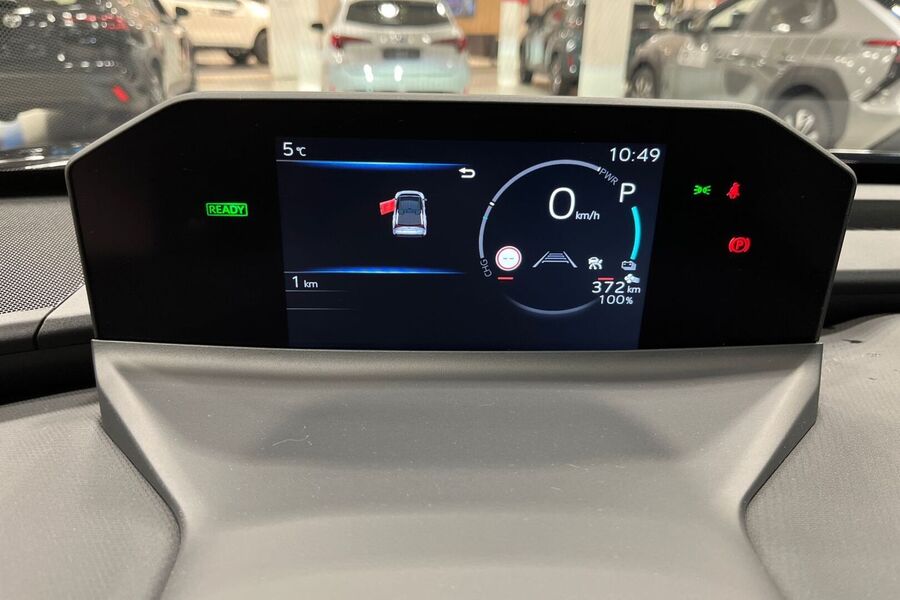 Toyota bZ4X vaihtoauto