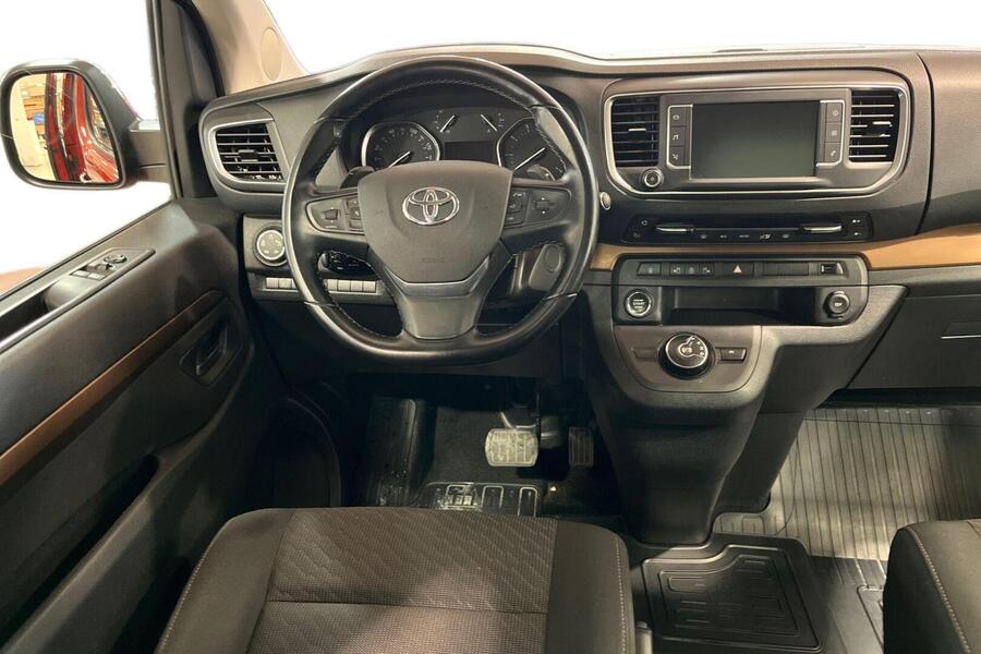 Toyota Proace Verso vaihtoauto