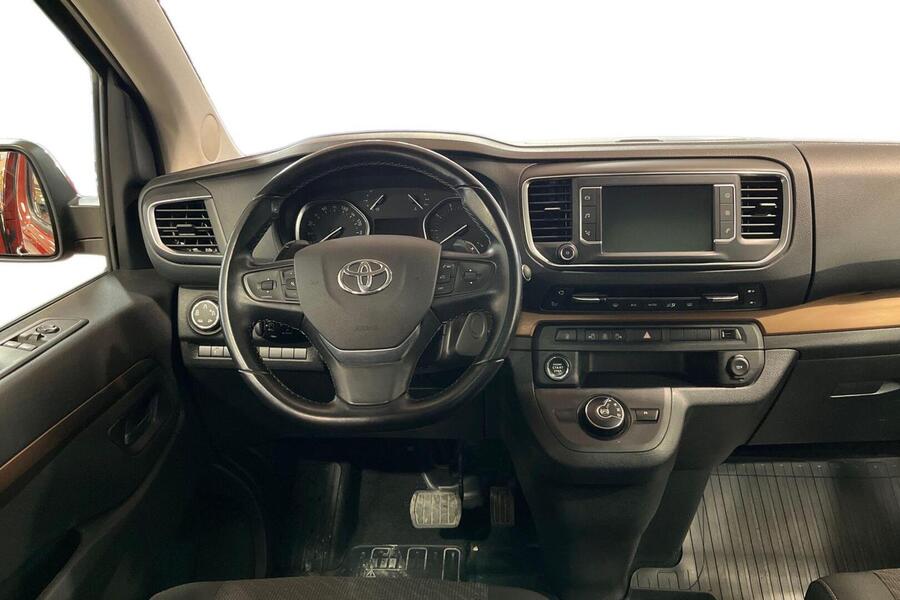 Toyota Proace Verso vaihtoauto